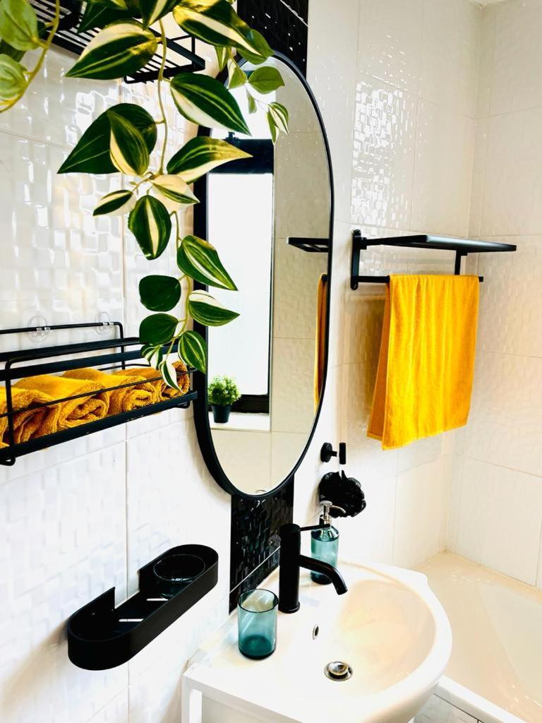 Stylish, Fully Equipped Central Apartment Beside Hyde Park London Ngoại thất bức ảnh